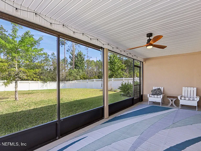 649 Shetland Dr — Photo 37
