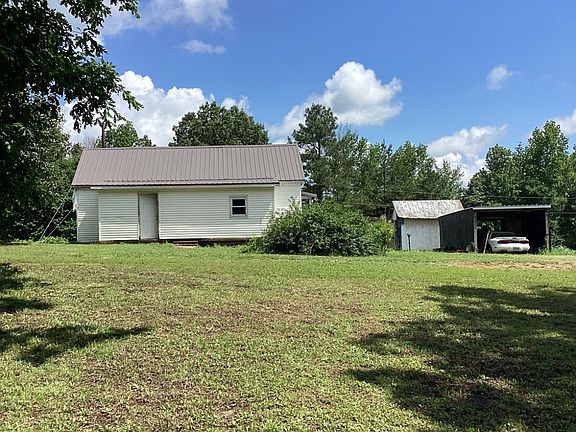 2nd image of 2353 Friendship Rd