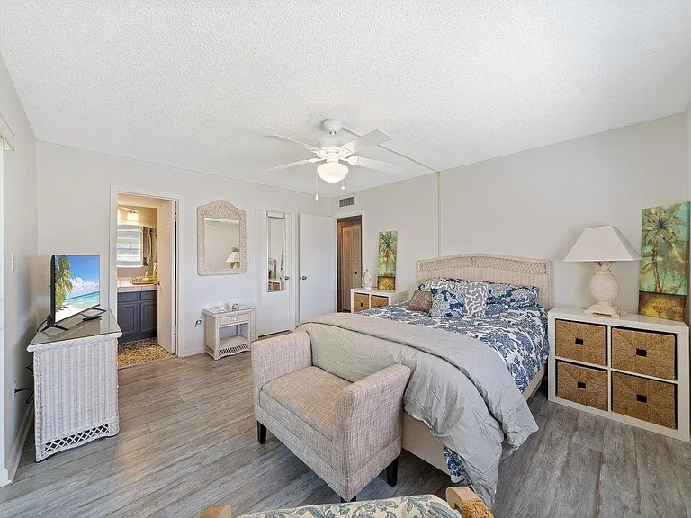 422 Blue Jay Ln — Photo 17