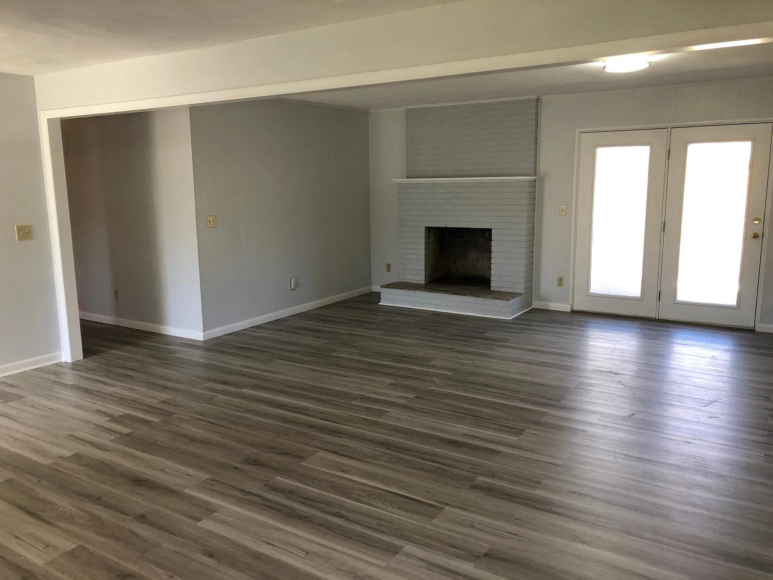 3 bed, 1485 sqft, $1,800 — Photo 2