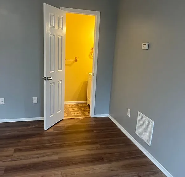 202 Jennifer Dr — Photo 7