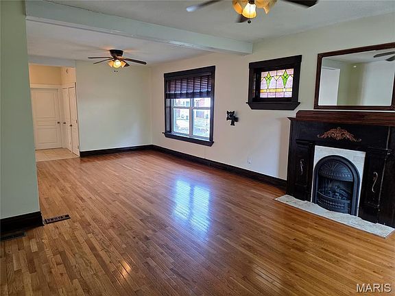 5th image of 5229 Lansdowne Ave