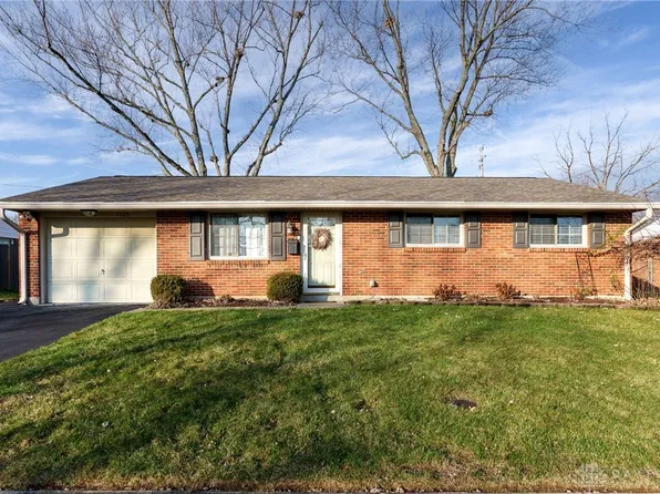 7765 Shalamar Dr, Dayton, OH 45424