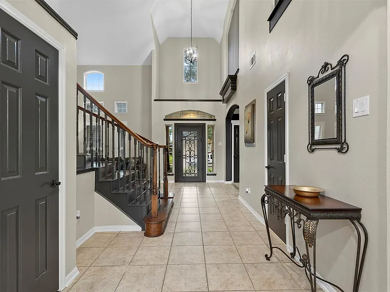 13923 Prospect Point Dr — Photo 7