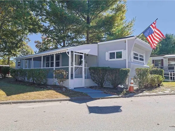 5 Lane Five, Coventry, RI 02816
