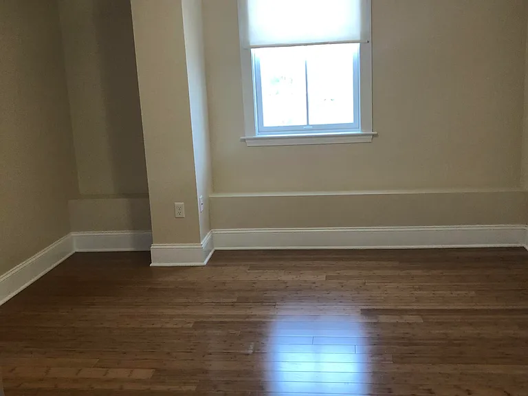 7 Marshall St #403 — Photo 1