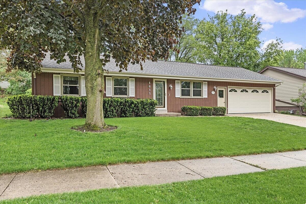 1611 Patricia DRIVE, West Bend, WI 53090 Zillow