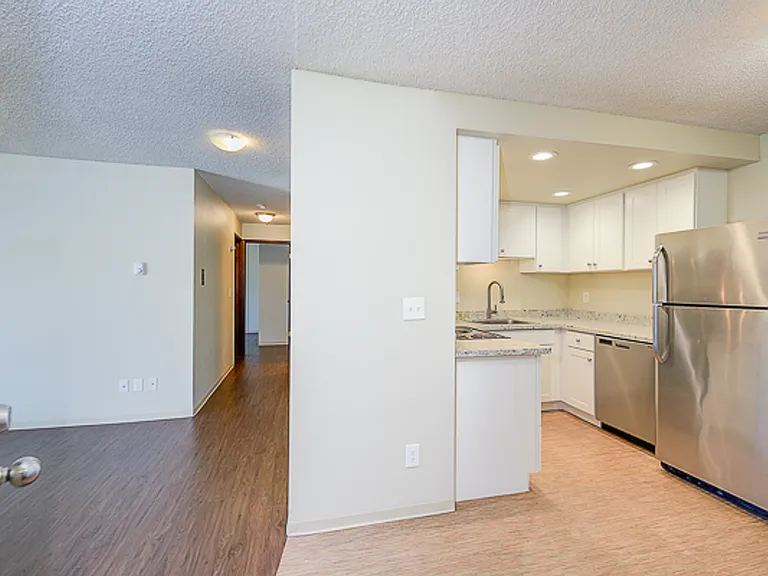 Stonebridge Apartments — Photo 90