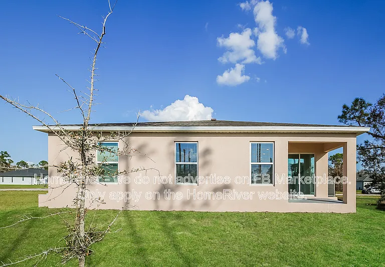 4748 NW 39th Pl — Photo 14