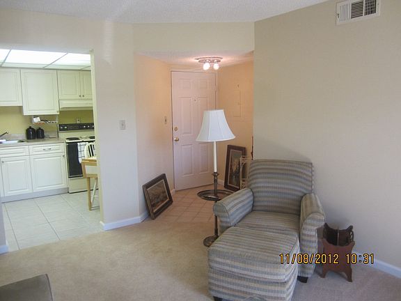 2nd image of 19505 Quesada Ave #J