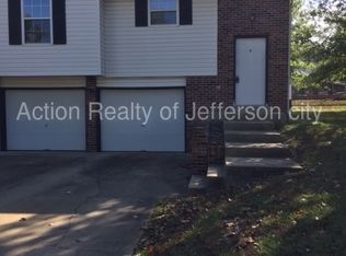 5105 Charm Oak Dr, Jefferson City, MO 65109