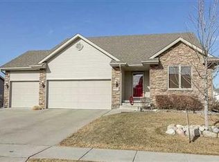 1014 NW Rockcrest Rd, Ankeny, IA 50023