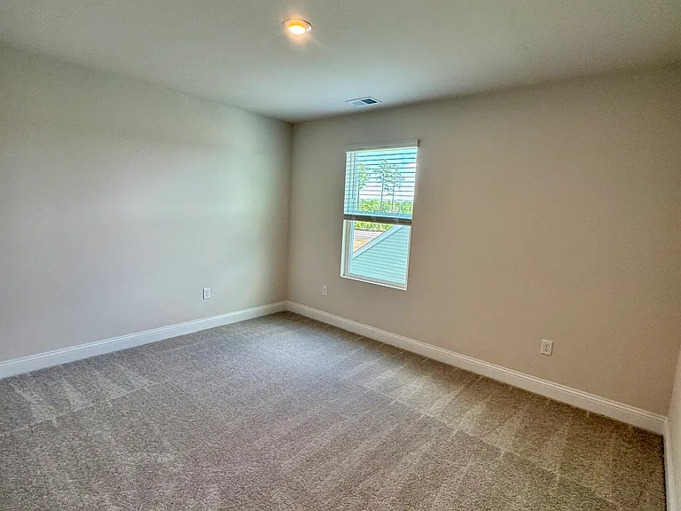 7449 Linda Vista Ln — Photo 25