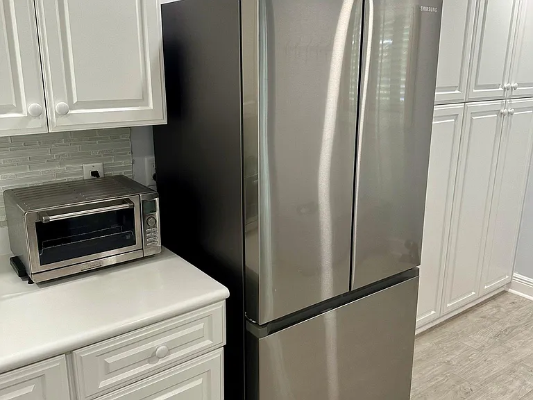 65 Pelican Pointe Dr #202 — Photo 40