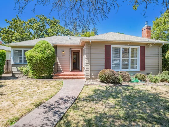 1921 E Haven Drive, Santa Rosa, CA 95404
