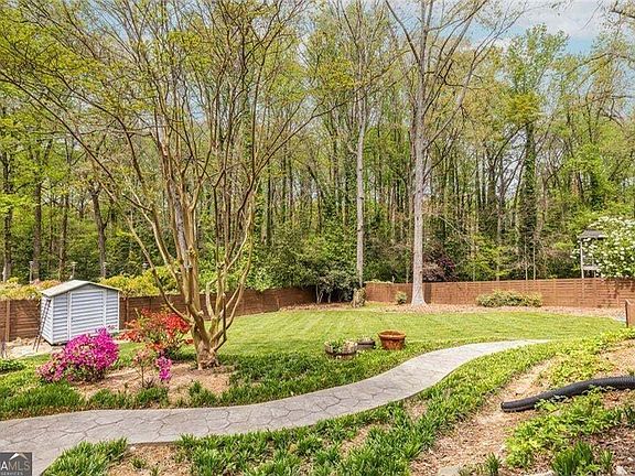 3rd image of 3360 Embry Hills Dr