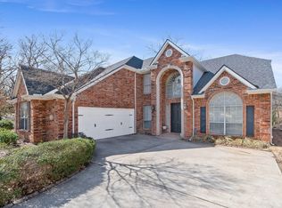 2 Muirfield Ct, Trophy Club, TX 76262