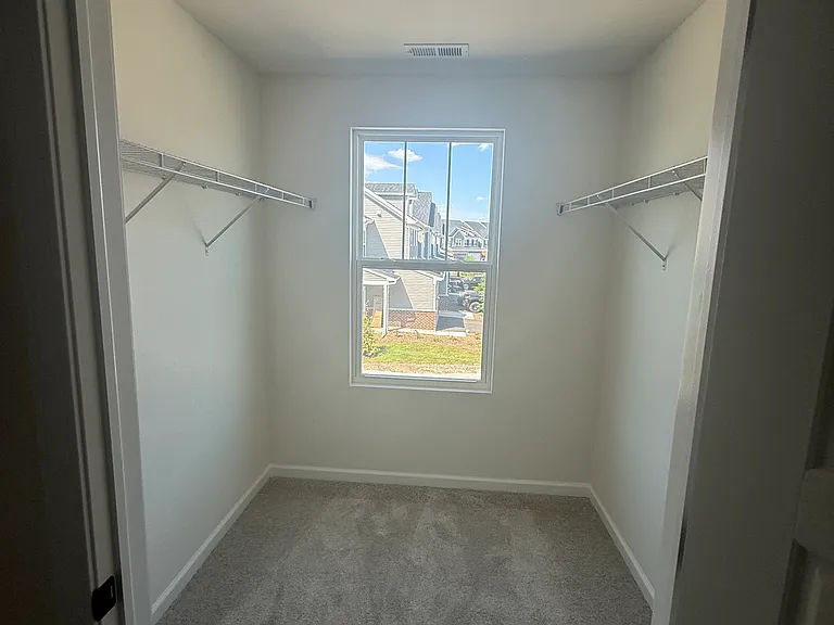 2335 Ryegrass Ln — Photo 26