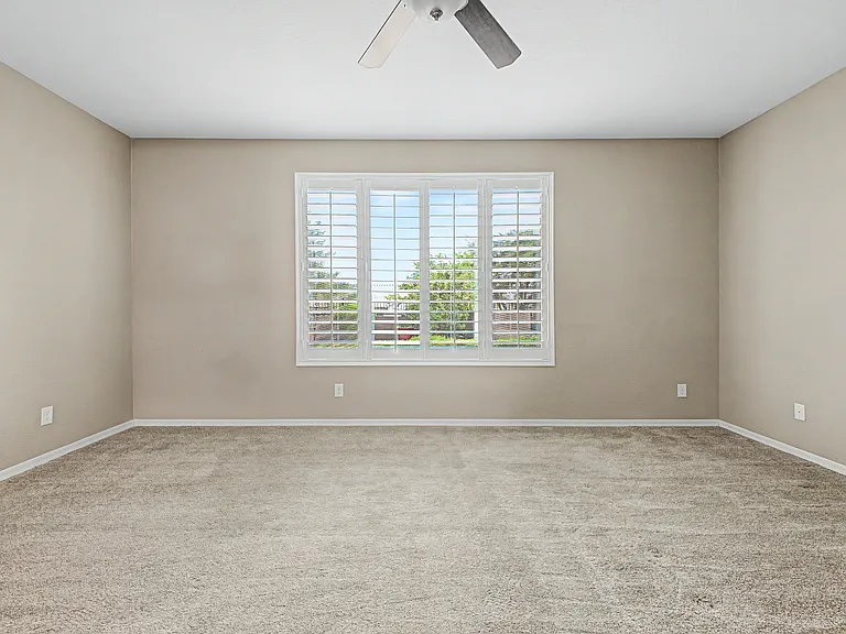 2539 W Rabjohn Rd — Photo 29