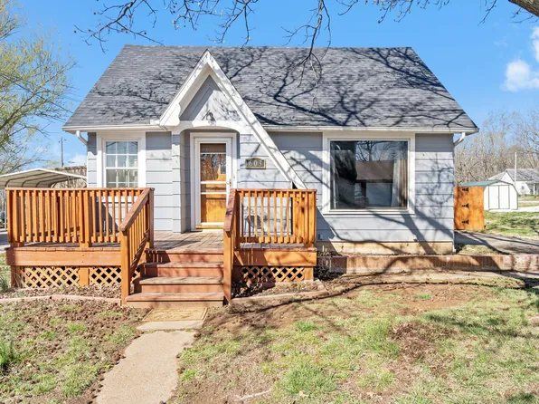 603 S High Street, Stockton, MO 65785