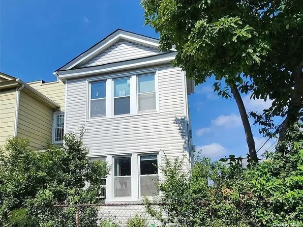 5002 47th St, Woodside, NY 11377