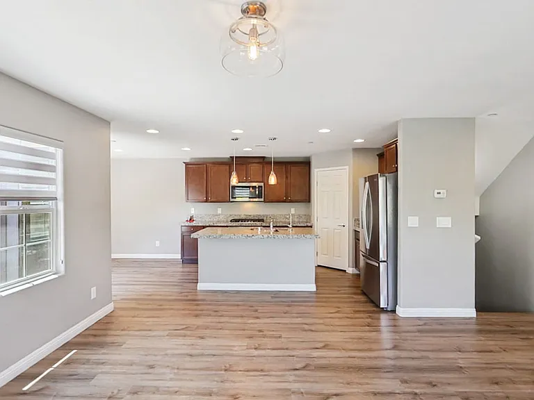 9940 Sable Point St — Photo 17
