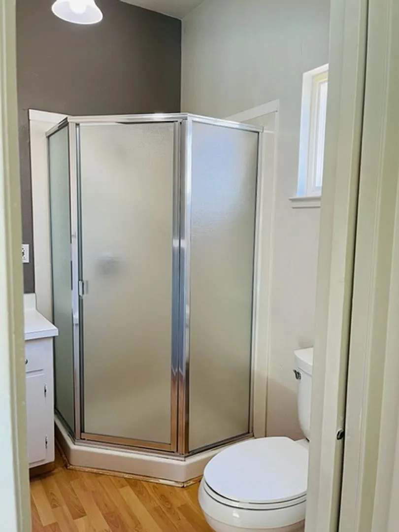 Adorable Studio in Upper Land Park!! — Photo 4