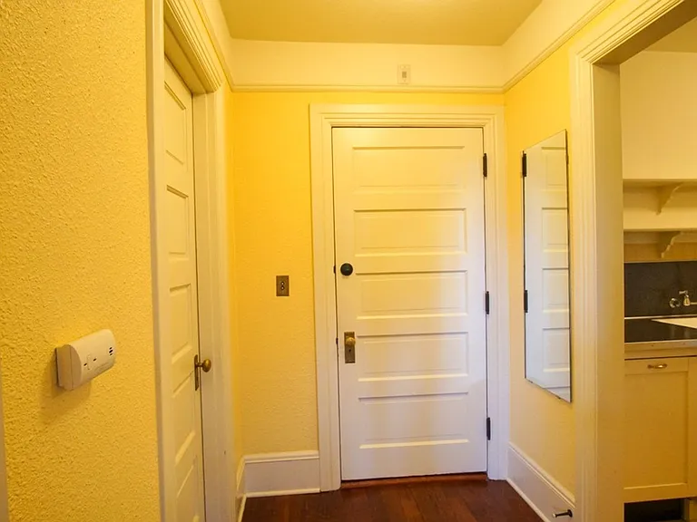 1230 NW 21st Ave #101 — Photo 18