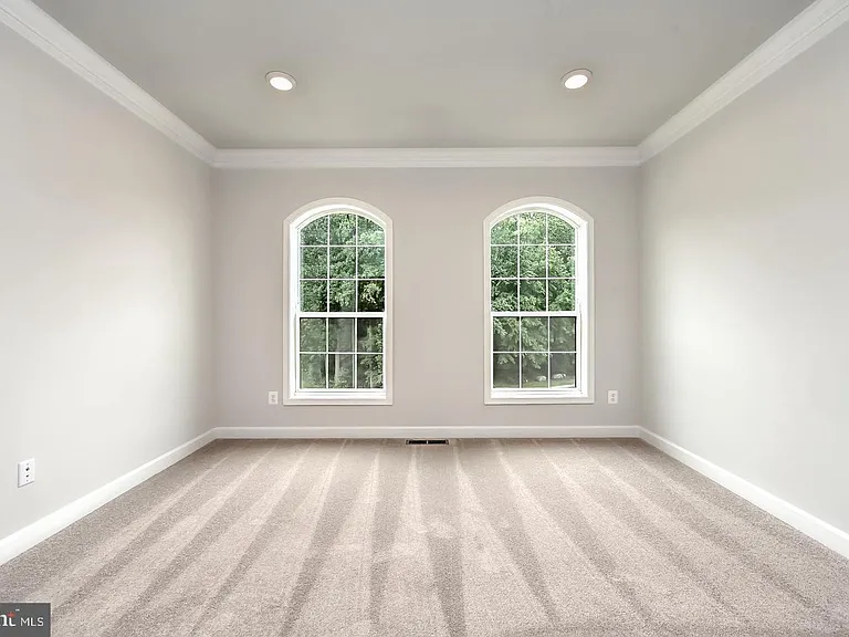 4404 Fair Lakes Ct — Photo 35