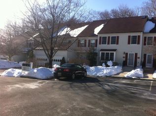 48 Aberdeen Dr N, Mendham, NJ 07945