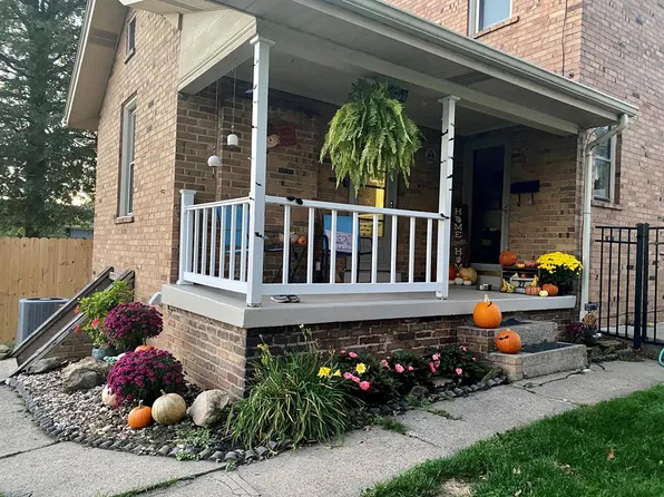 27 Oakland Ave., Wheeling, WV 26003