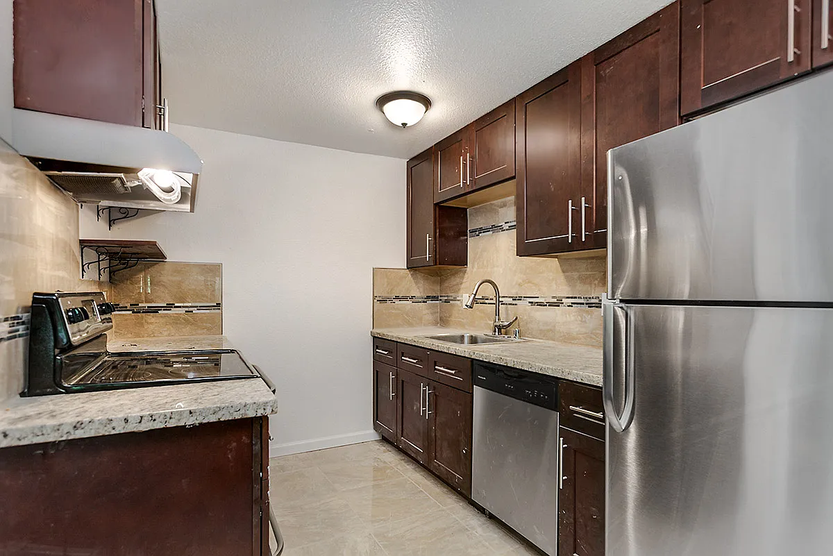 2311 O St NE — Photo 4