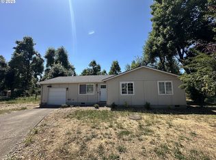 435 Meadow Ln, Creswell, OR 97426