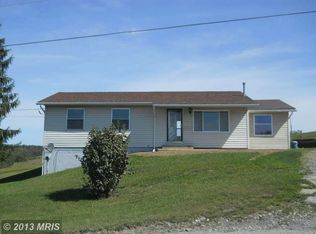 315 Mayer Ave, Terra Alta, WV 26764