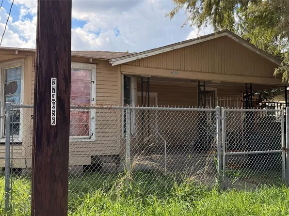 2409 Elysian St, Houston, TX 77009