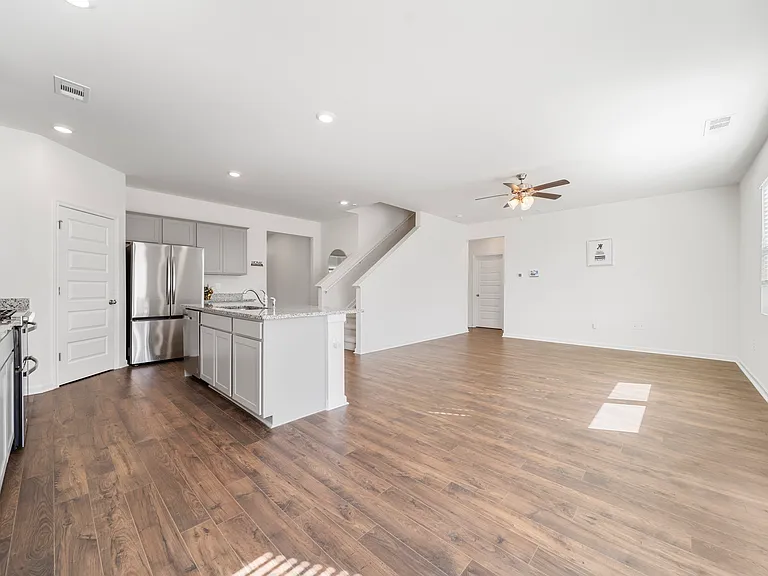 1593 Daisy May Ct #55 — Photo 7