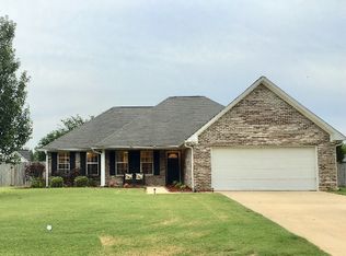 372 McComb Ave, Saltillo, MS 38866