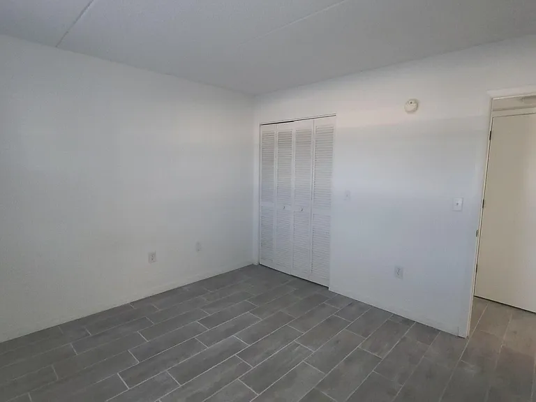 3131 S Ridgewood Ave #203 — Photo 15