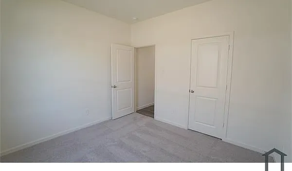 794 Yorkshire Dr — Photo 8