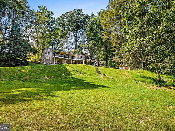4th image of 4 Carolina Ave