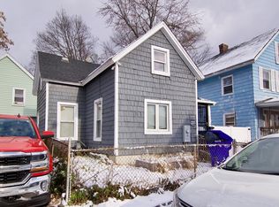 290 Quincy St, Springfield, MA 01109