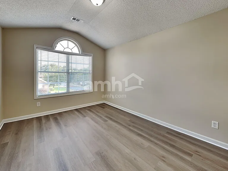 4075 Angels Dr — Photo 14