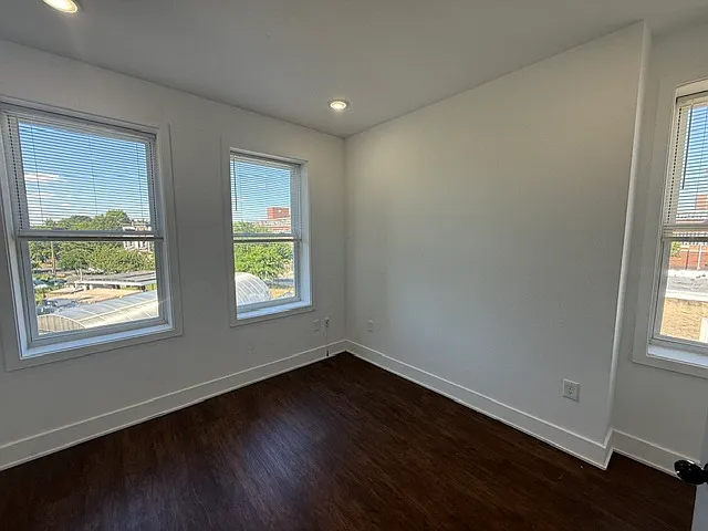 3213 W Susquehanna Ave #3 — Photo 3