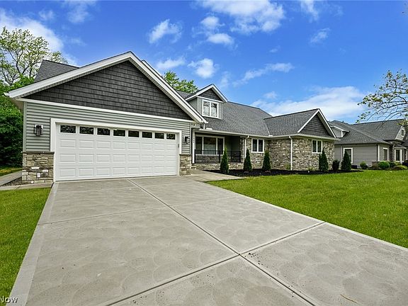 2nd image of 2664 Brentwood Rd