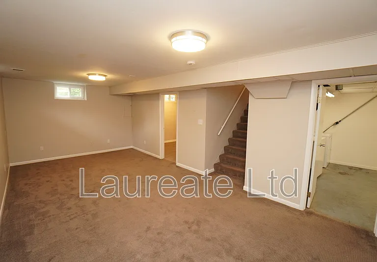 2258 W Maplewood Ave — Photo 14