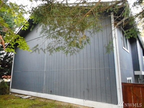 2nd image of 32108 Railroad Ave