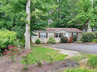221 Lyman Lake Rd, Lyman, SC 29365
