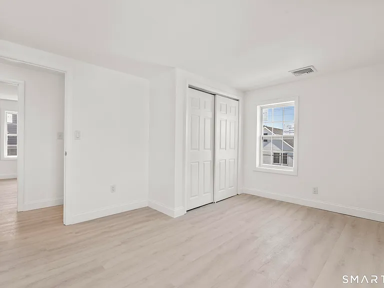 64 Soundview Ave #3 — Photo 12