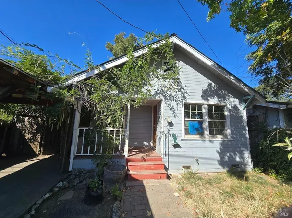 1126 Locust Street, Willits, CA 95490