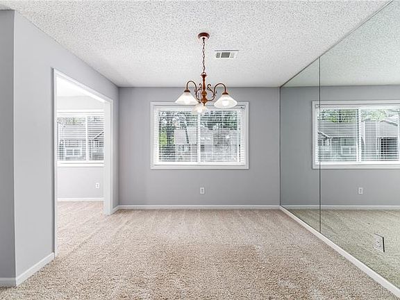 3rd image of 6105 Woodmont Blvd
